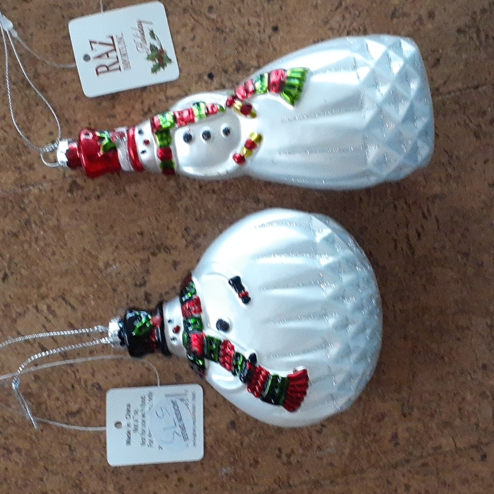 NWT 2 Raz Imports Glass Snowmen.